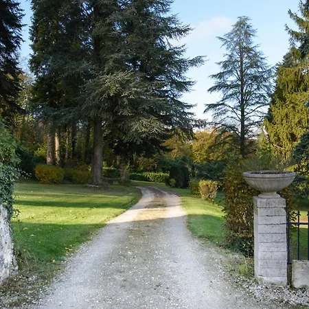 Dignac Chateau Sleeps 10 Pool Wifi